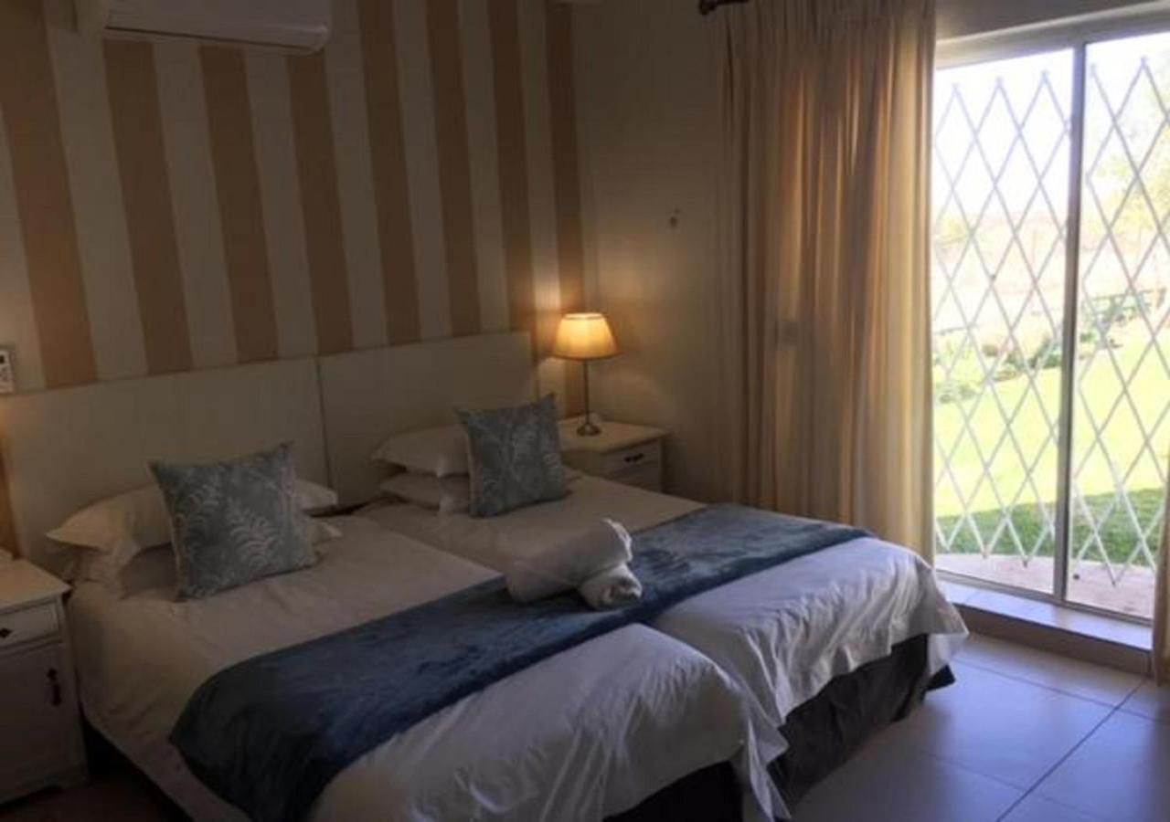 Wagon Wheel Country Lodge Beaufort West Zewnętrze zdjęcie